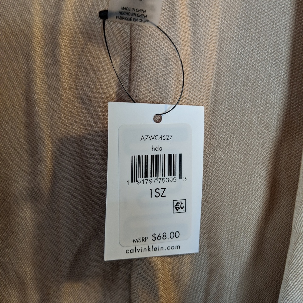 1 left! Calvin Klein Glitter-Trim Evening Wrap - Picture 5 of 6